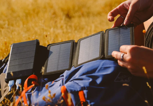 Cygnett 8K Power Bank + Detachable Solar Panels